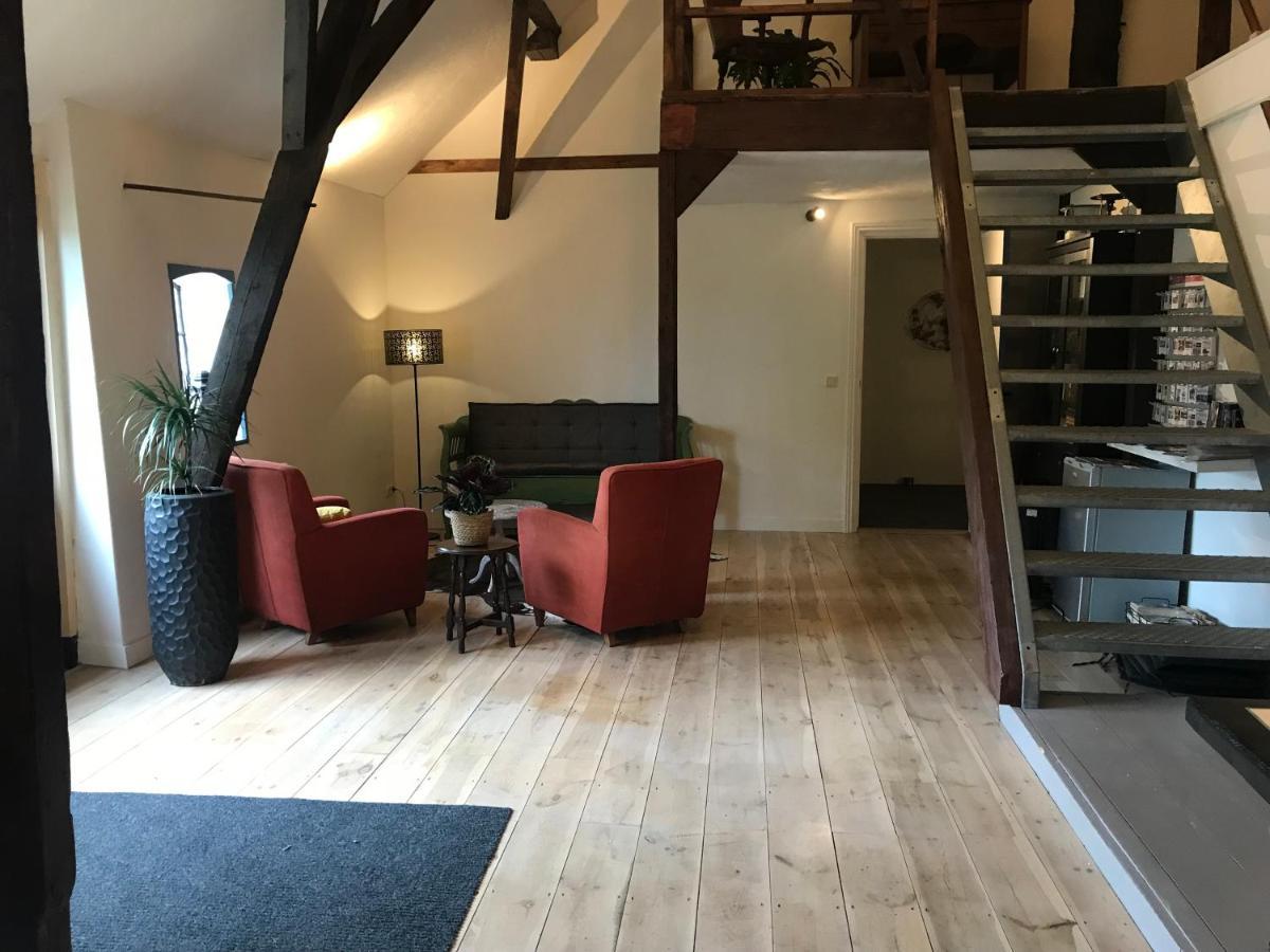 Bed And Breakfast De Salix Hitzum Bagian luar foto