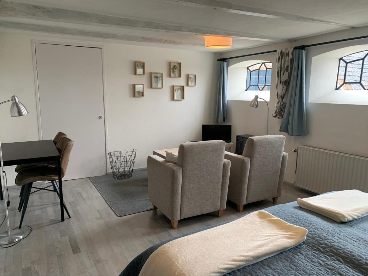 Bed And Breakfast De Salix Hitzum Bagian luar foto