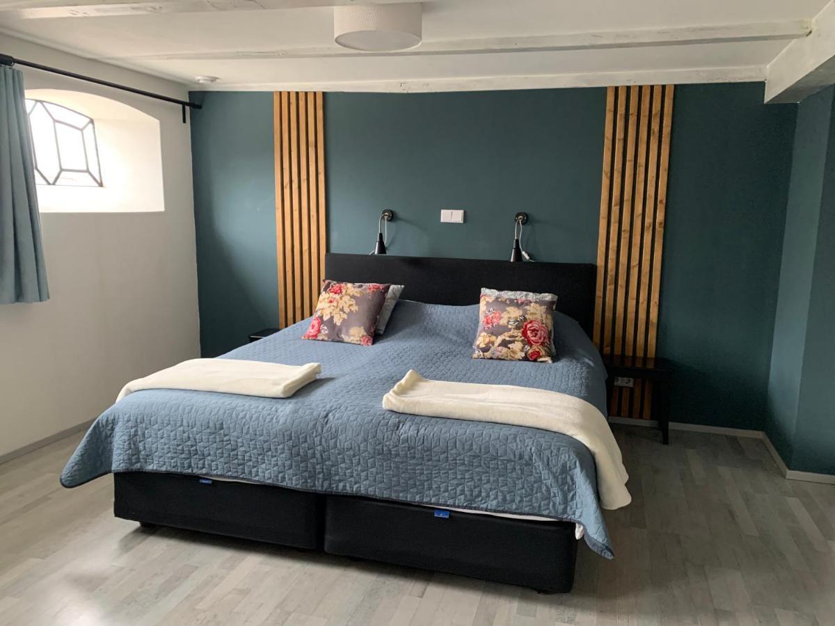 Bed And Breakfast De Salix Hitzum Bagian luar foto