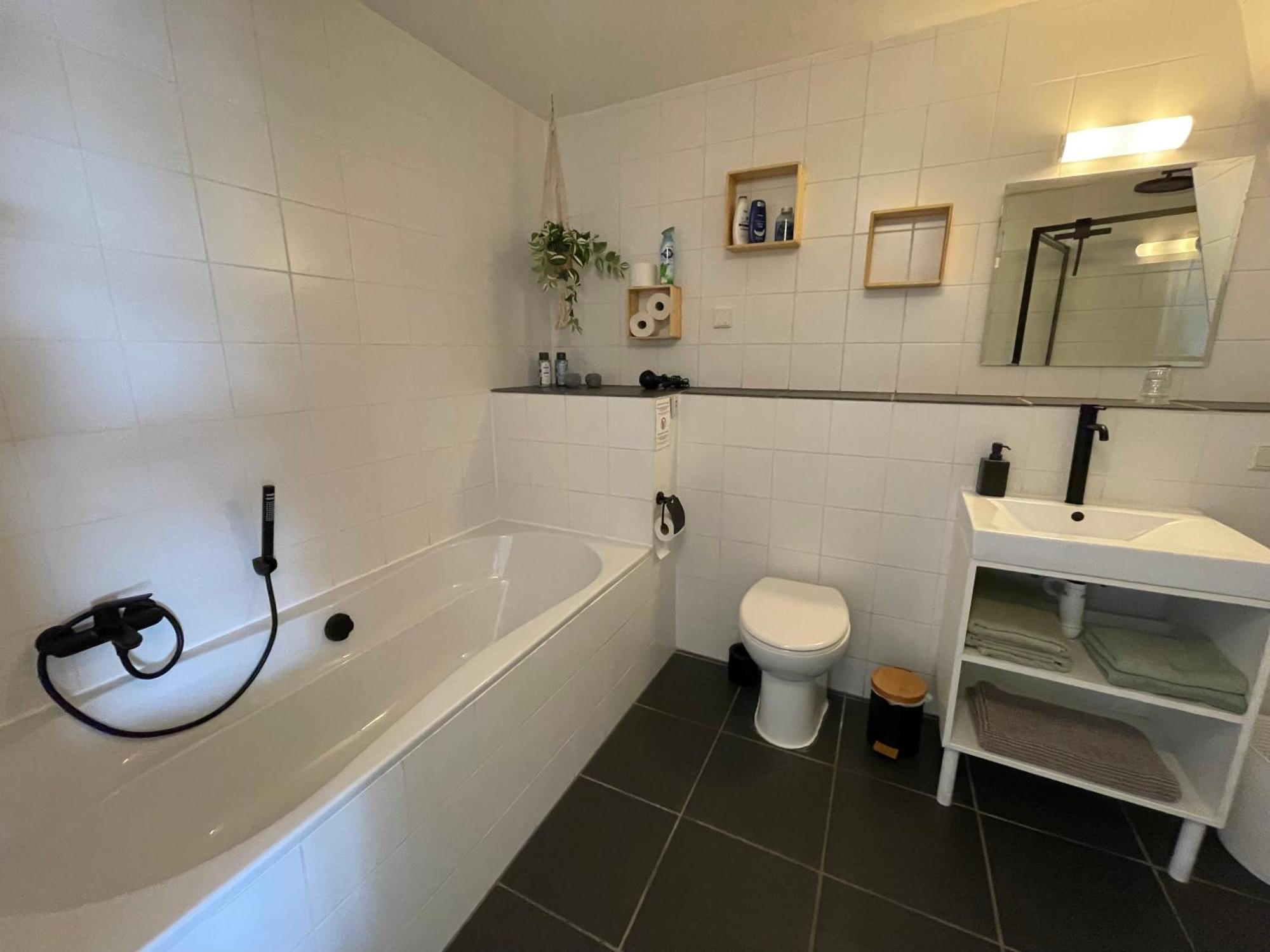 Bed And Breakfast De Salix Hitzum Bagian luar foto